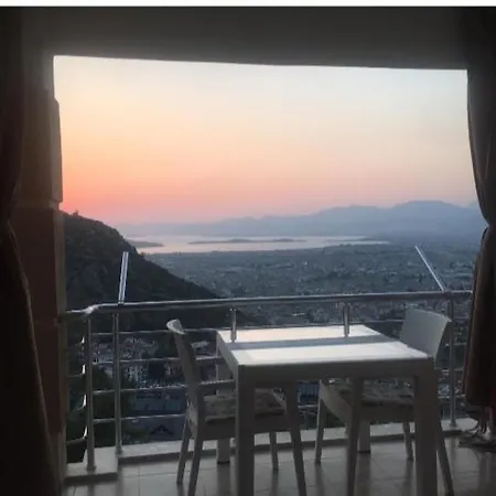 Apartamento Deniz Sehir Ve Doga Manzarali Havuzlu Daire *